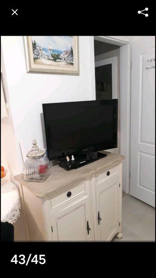 Studio Apartment Angie สปลิท ภายนอก รูปภาพ